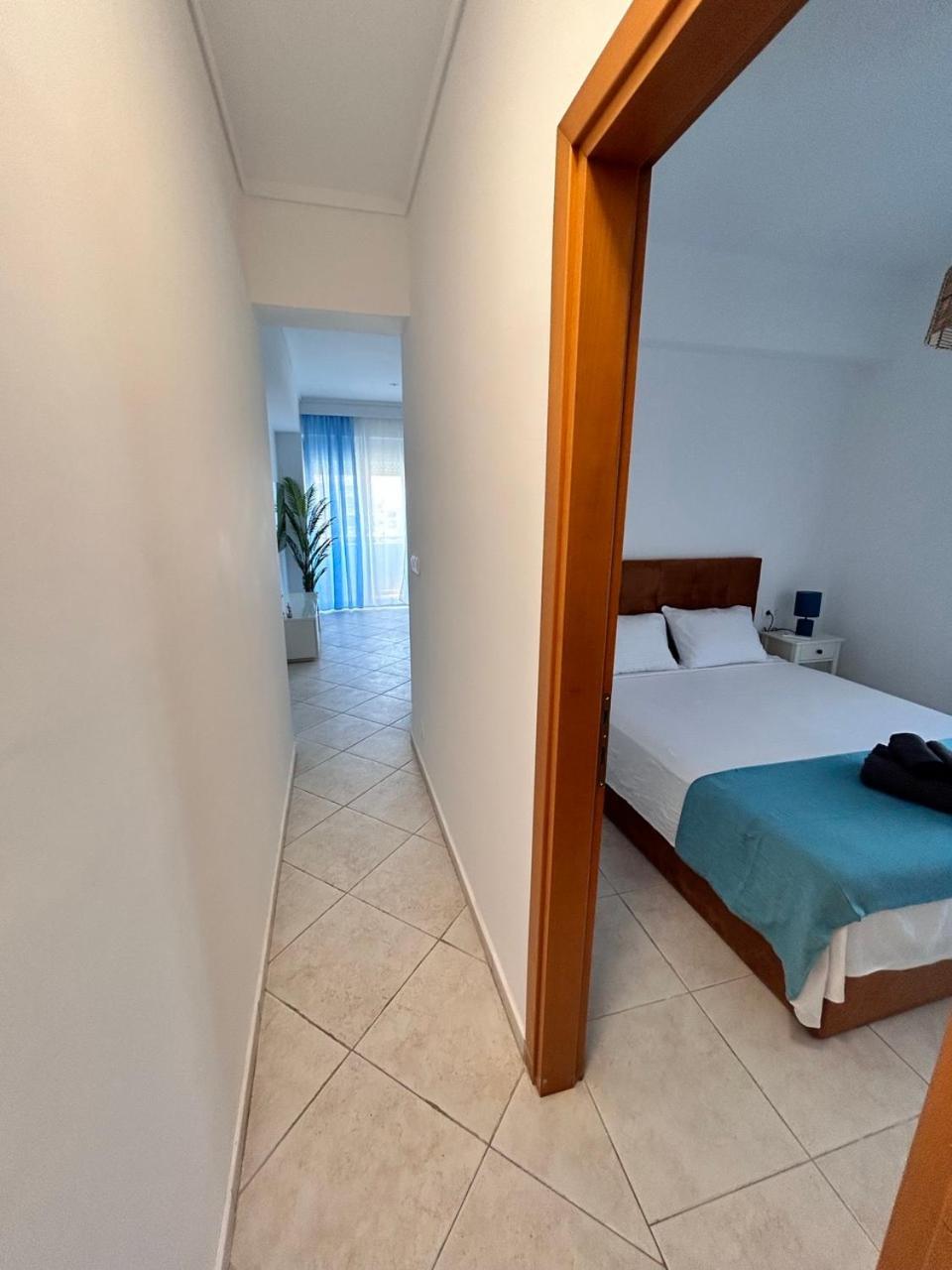 Apartment Sea Breeze V *